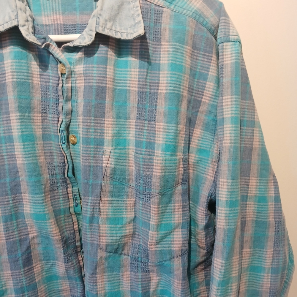 ZigZag Flannel Button-down Shirt - Picture 12 of 13